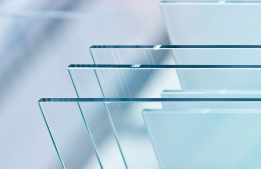 Como Escolher o Tipo Ideal de Vidro em Sorocaba: 5 Dicas vidros e1765280975492